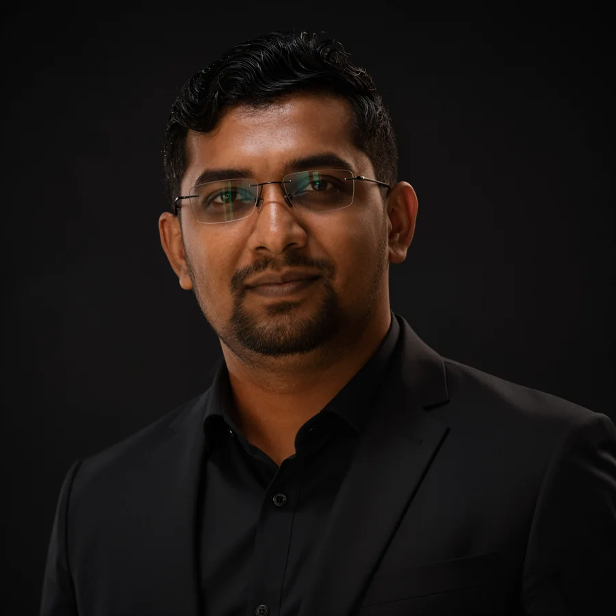 Portrait of Roshan Abraham, founder of AMC